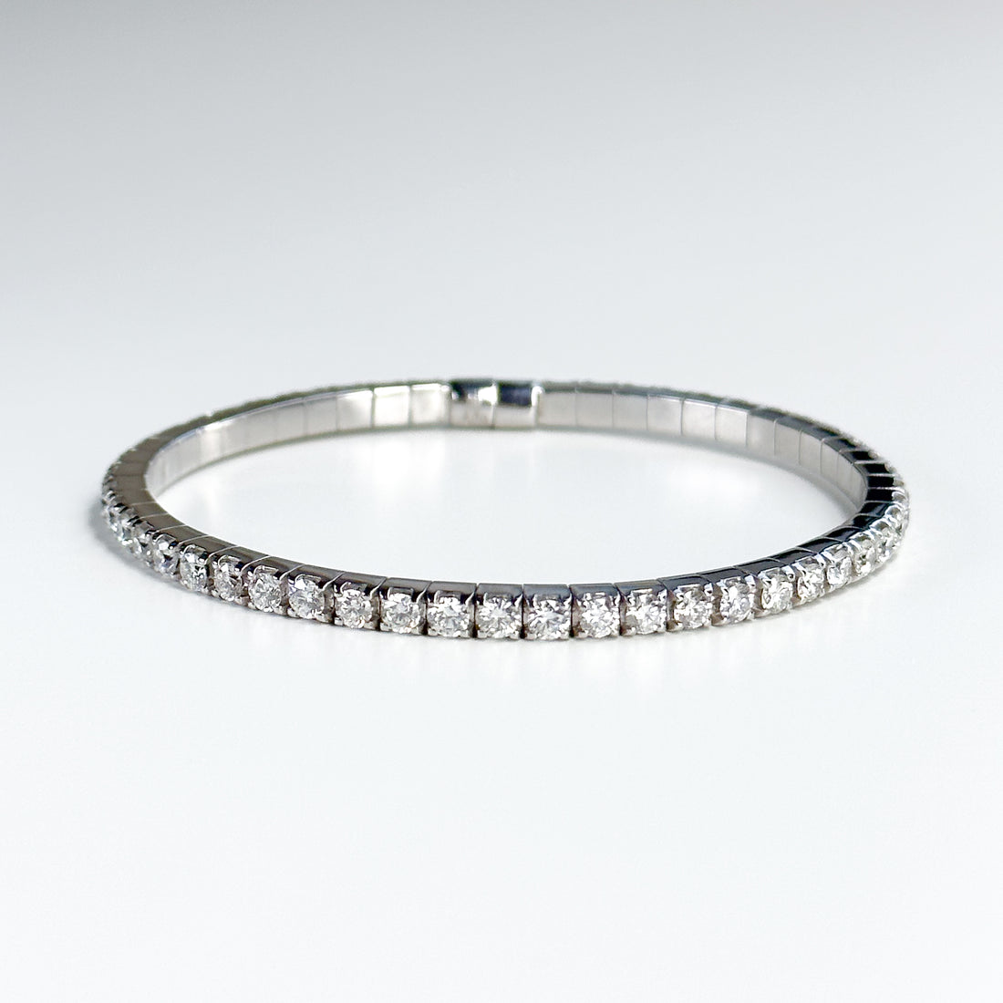 Diamond Tennis Bracelet in White Gold