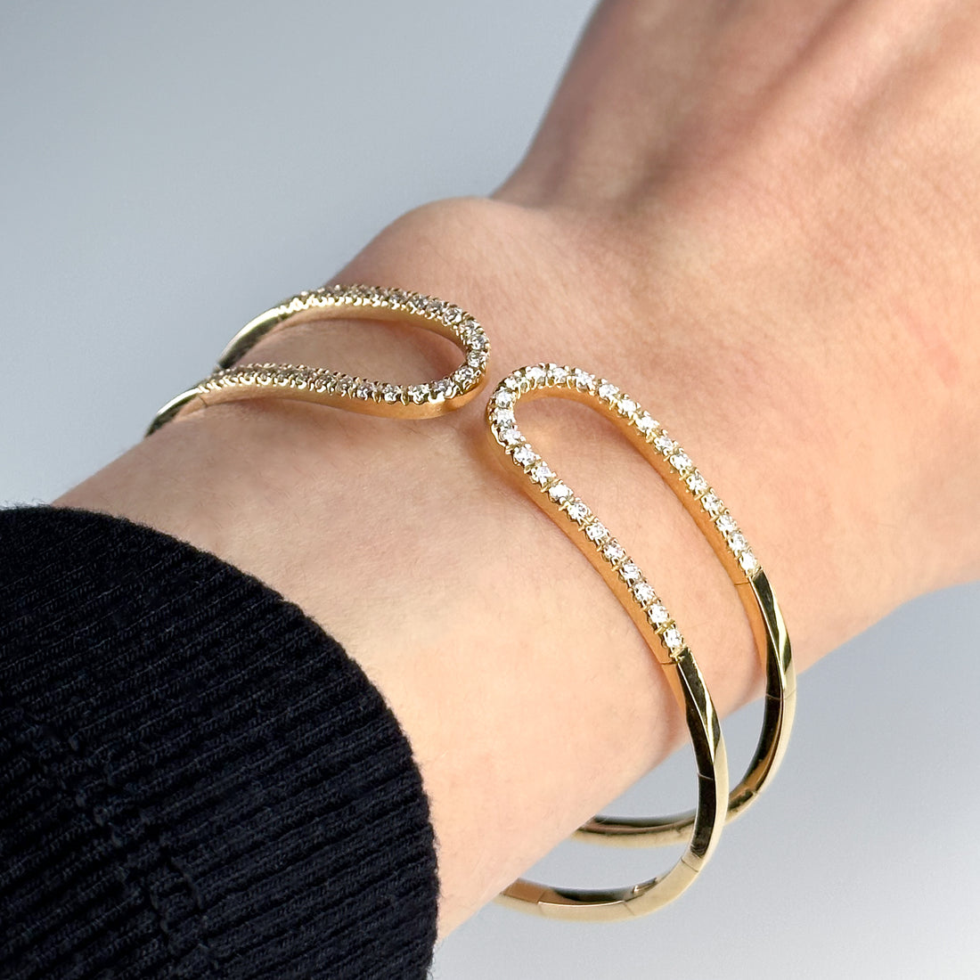 Yellow Gold Eternity Bracelet with Round Diamonds