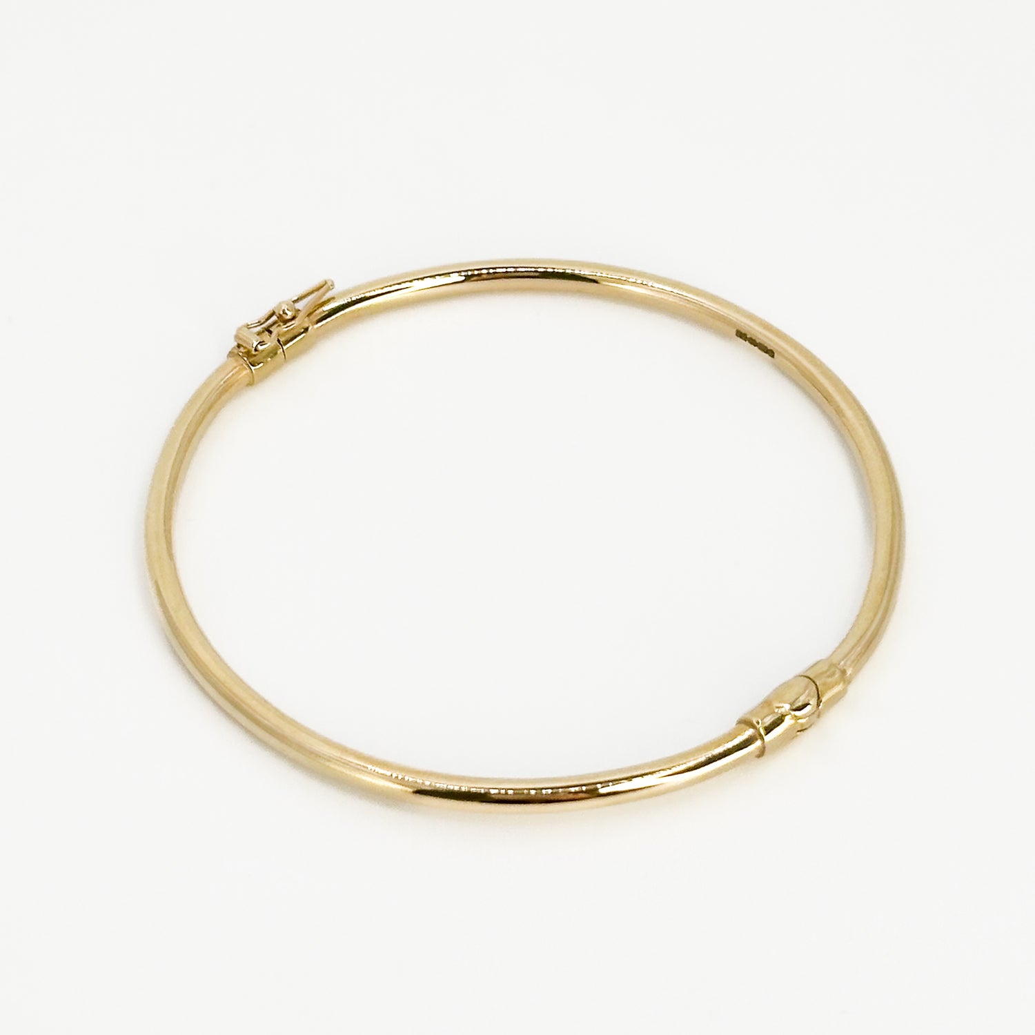 Yellow Gold Bangle Bracelet