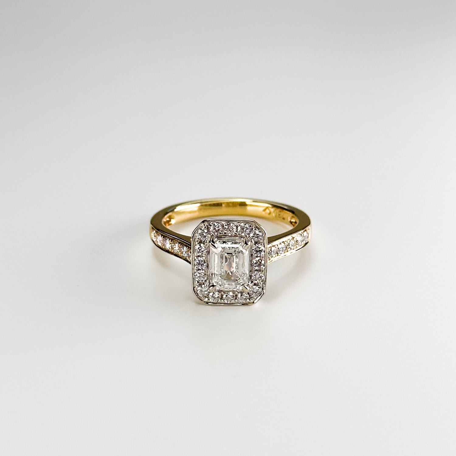 0.90ct Emerald Cut Diamond Ring