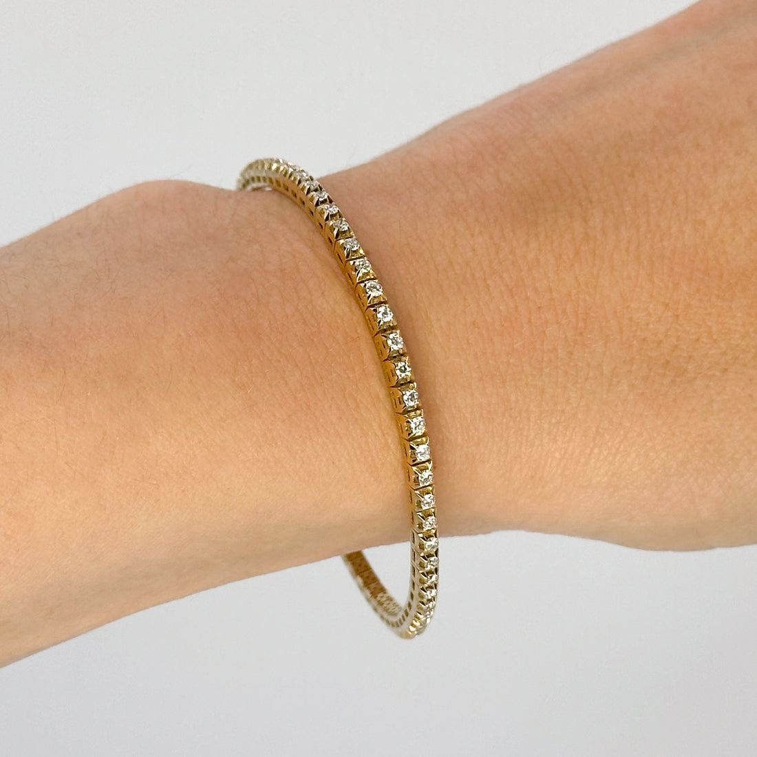 Expandable Diamond Tennis Bracelet in Yellow Gold