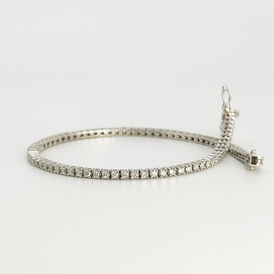 2.00ct Diamond Tennis Bracelet in White Gold