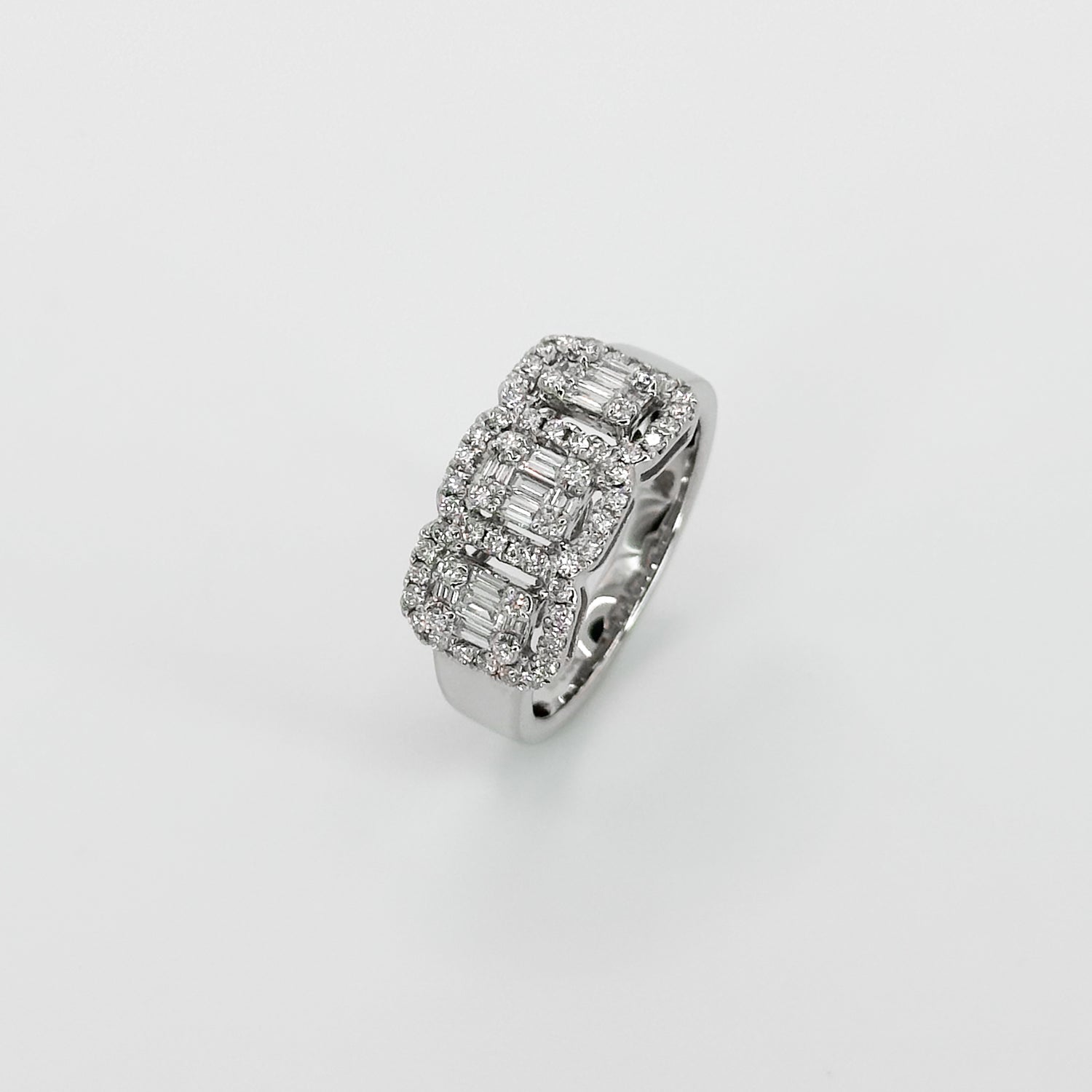 Diamond Cluster Ring in White Gold