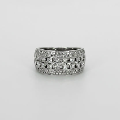 Diamond Eternity Ring in White Gold