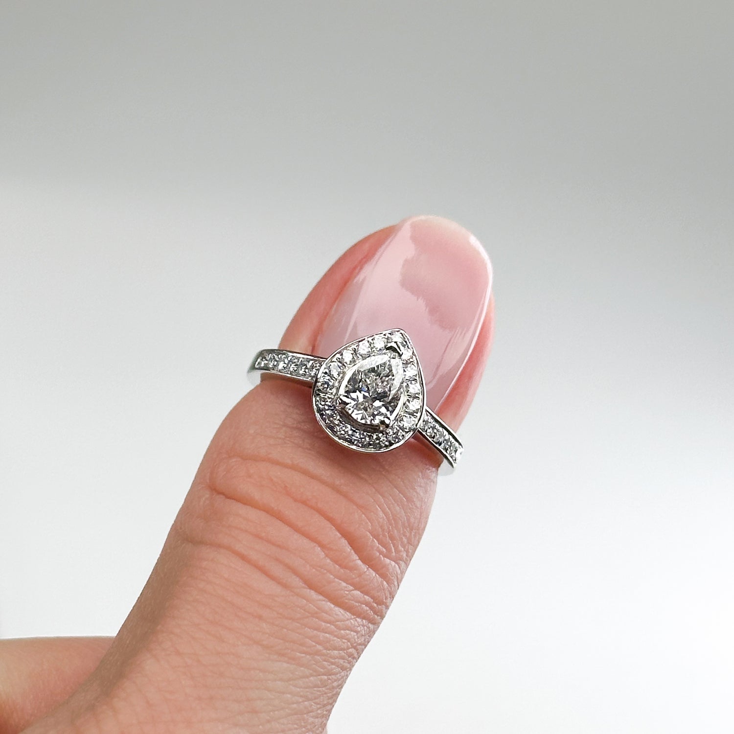 0.51ct Pear shape Diamond Ring