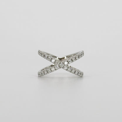 Crossover Diamond Ring in Platinum