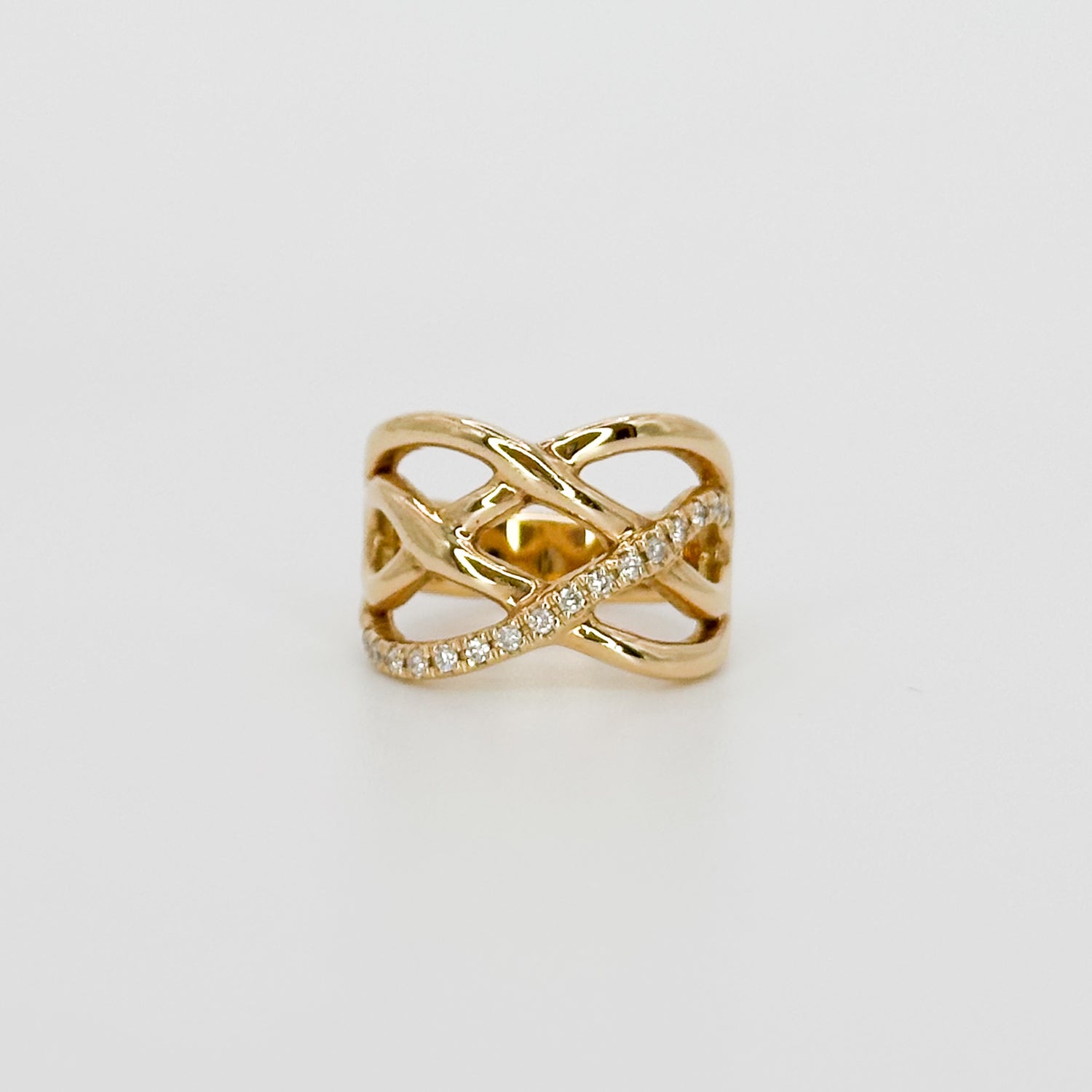 Yellow Gold Ring with Diamonds