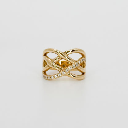 Yellow Gold Ring with Diamonds