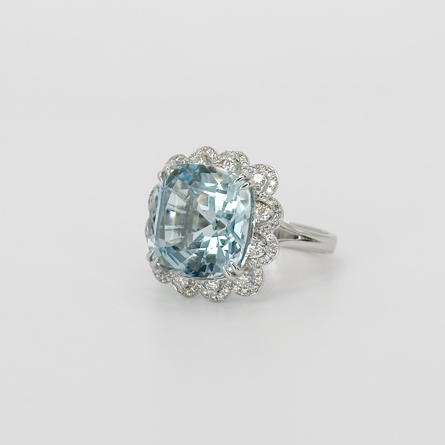 Aquamarine Ring with Diamonds in White Gold