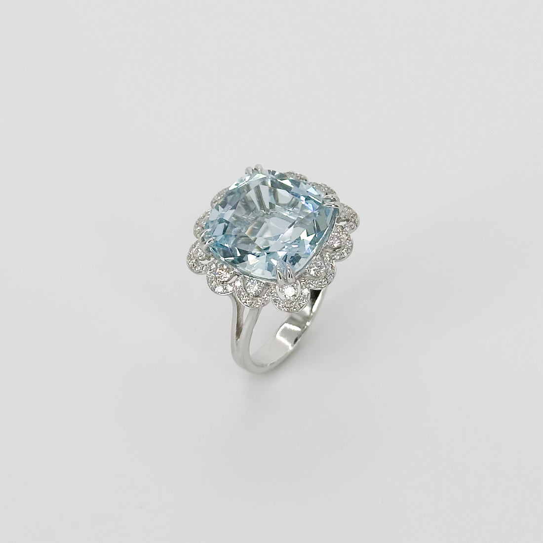 Aquamarine Ring with Diamonds in White Gold