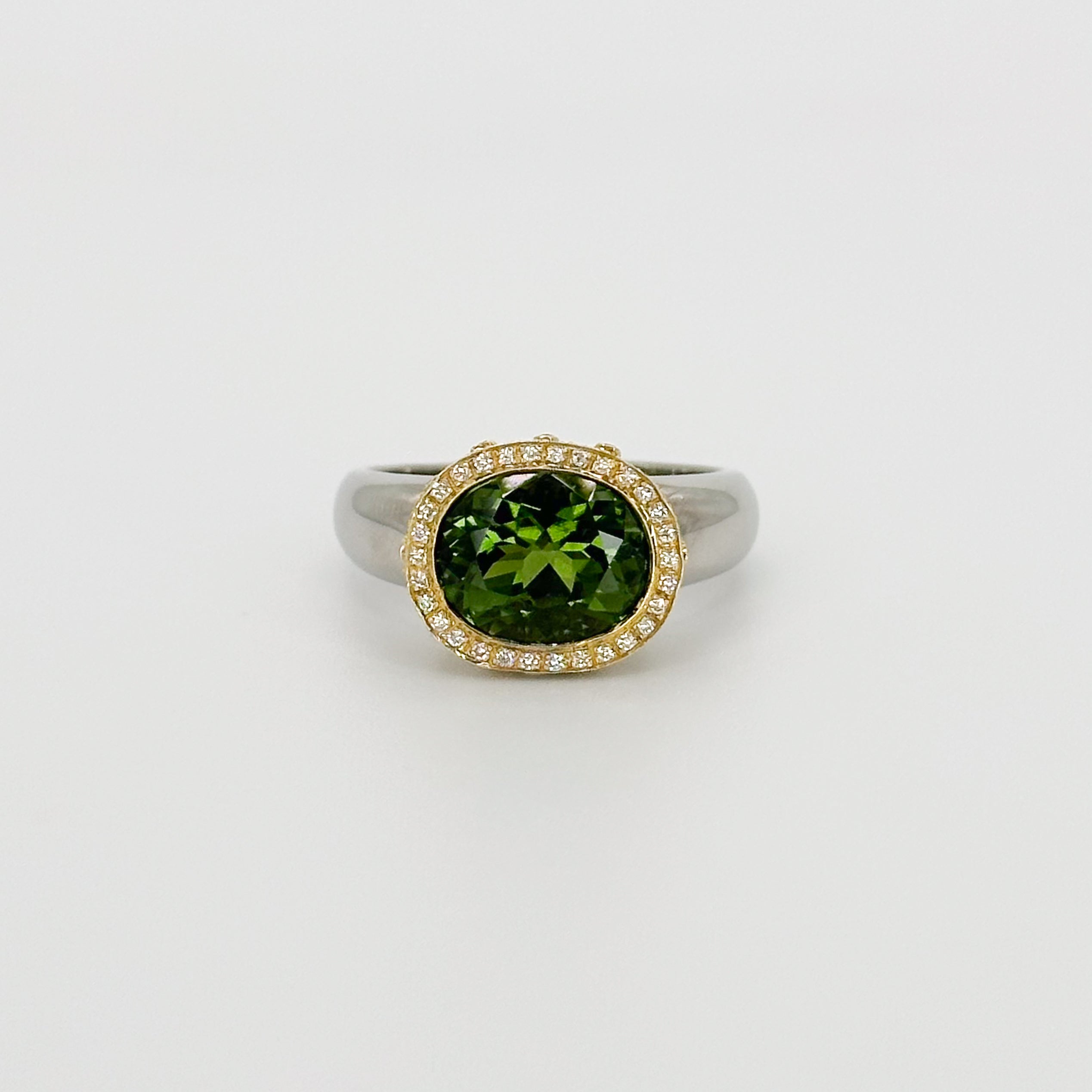 Green Tourmaline Ring in 18ct Gold