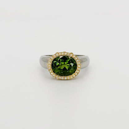 Green Tourmaline Ring in 18ct Gold