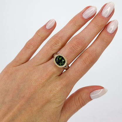 Green Tourmaline Ring in 18ct Gold