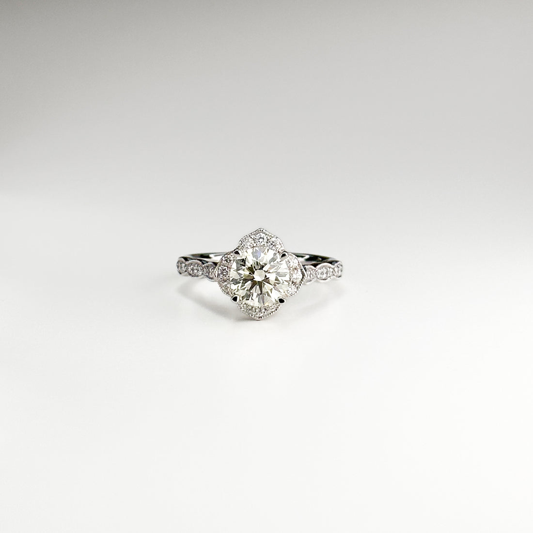 1.20ct Round Cut Diamond Platinum Ring