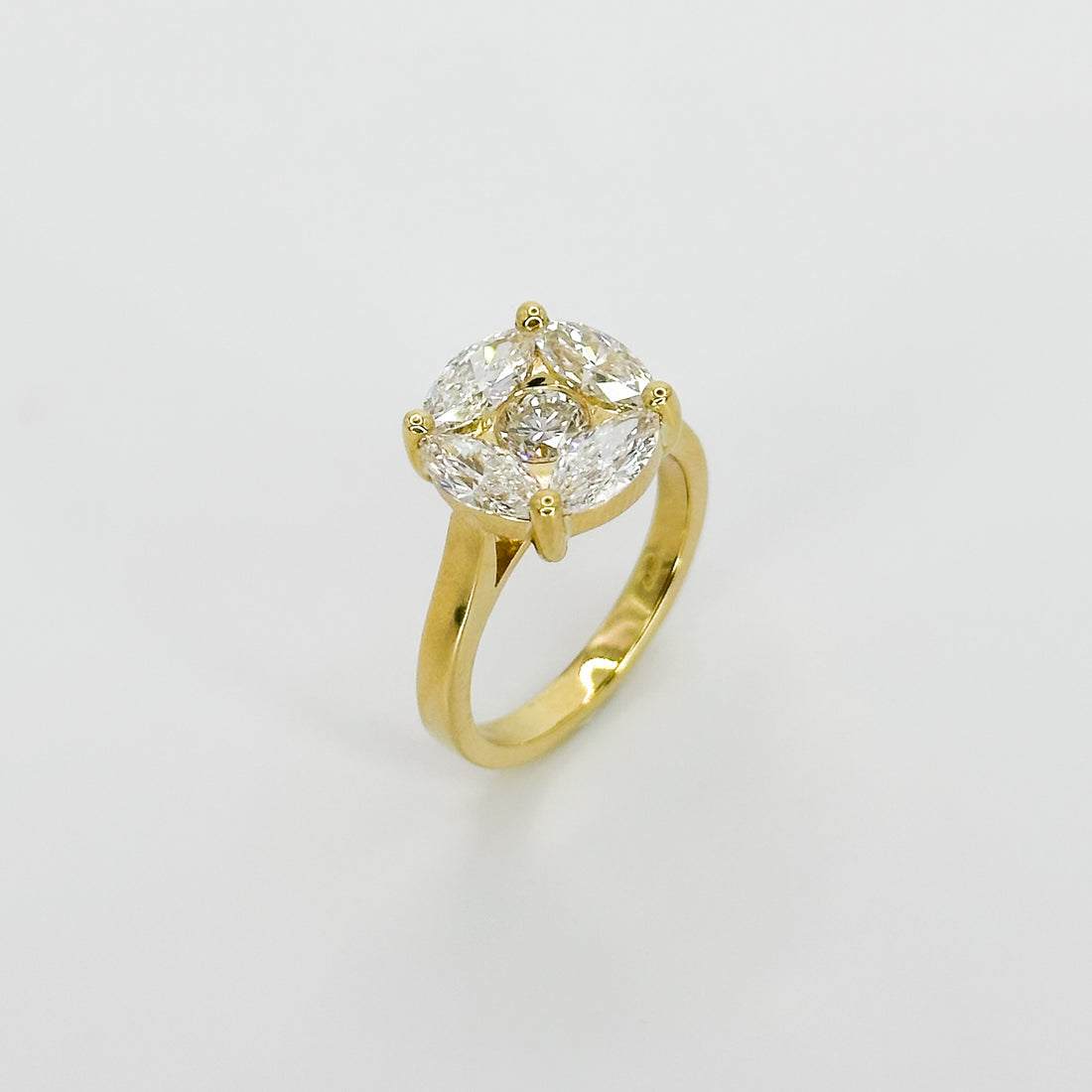 Diamond Cluster Ring in Yellow Gold