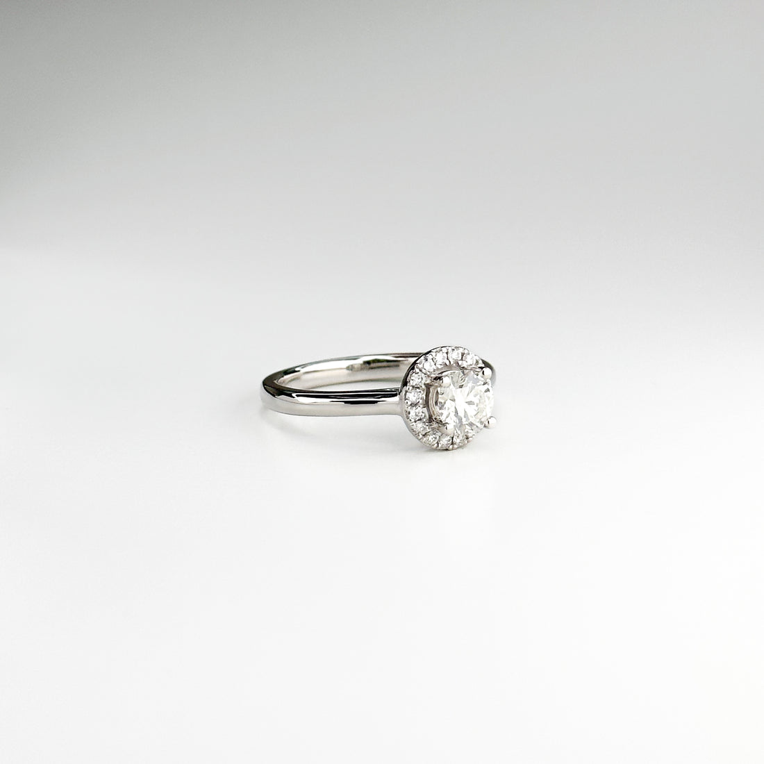 0.50ct Round Cut Diamond Platinum Ring