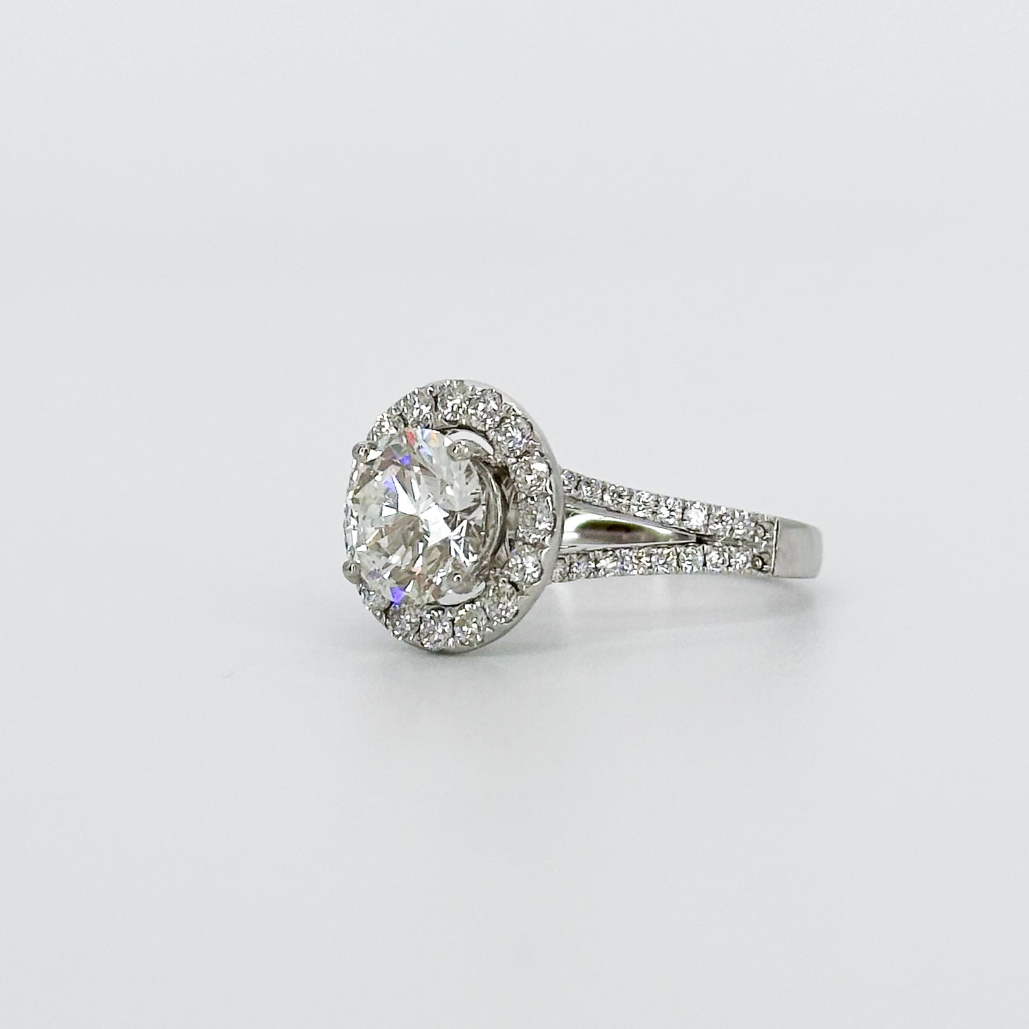 2.00ct Lab-Grown 2.00ct Diamond Engagement Ring