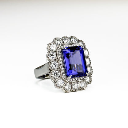 9.20ct Tanzanite and Diamonds Ring