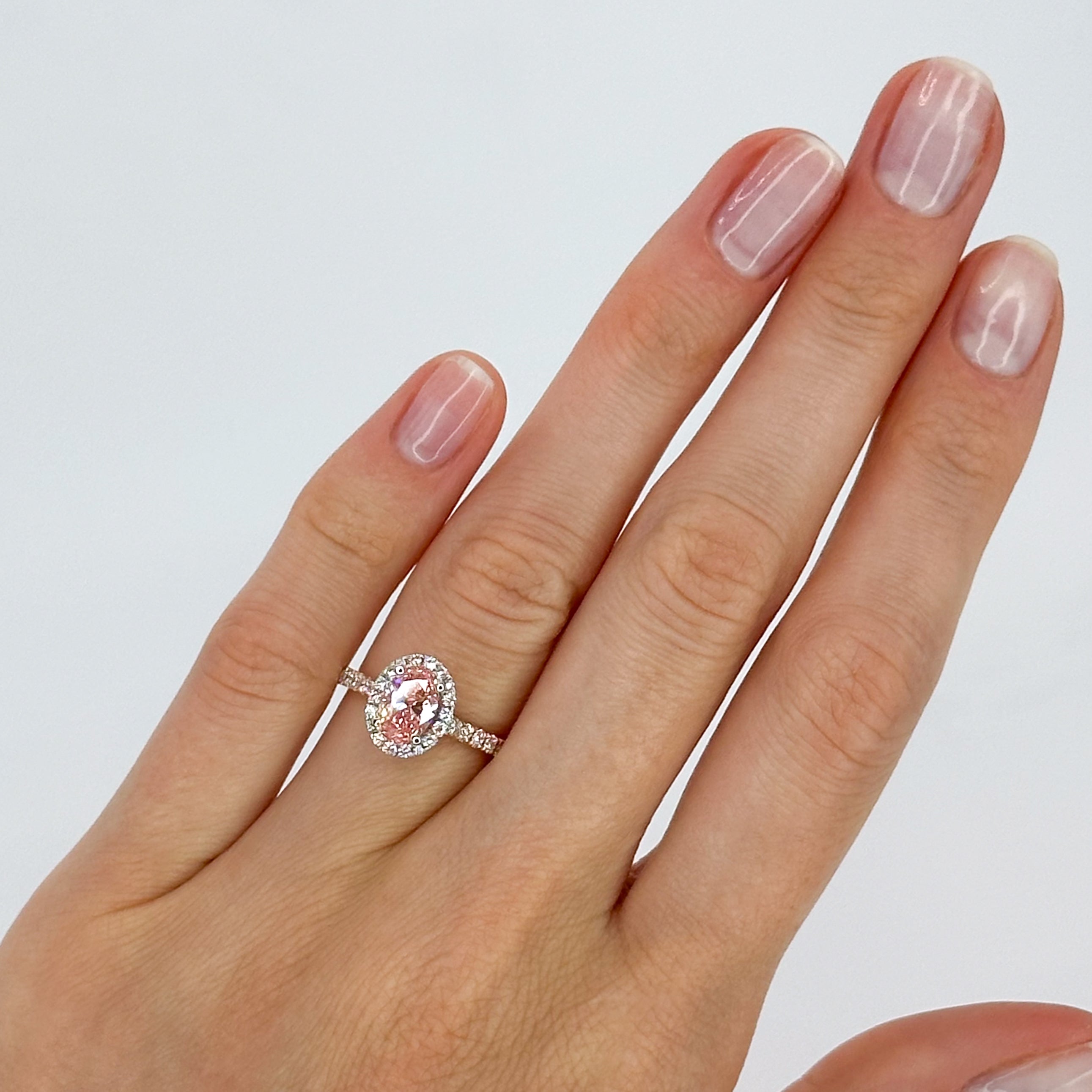 1.00ct Lab-Grown Pink Oval Cut Diamond Ring