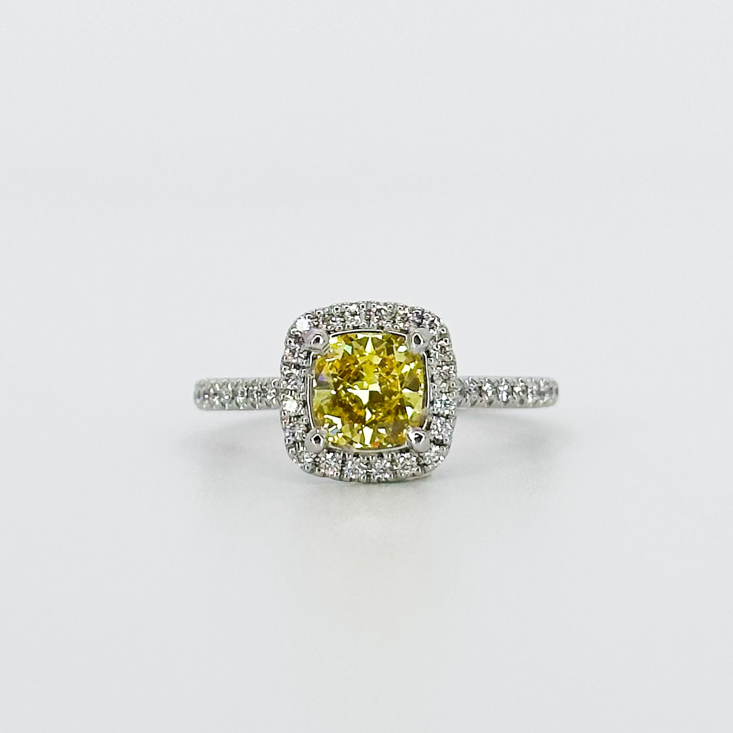 1.00ct Lab-Grown Fancy Yellow Diamond Ring