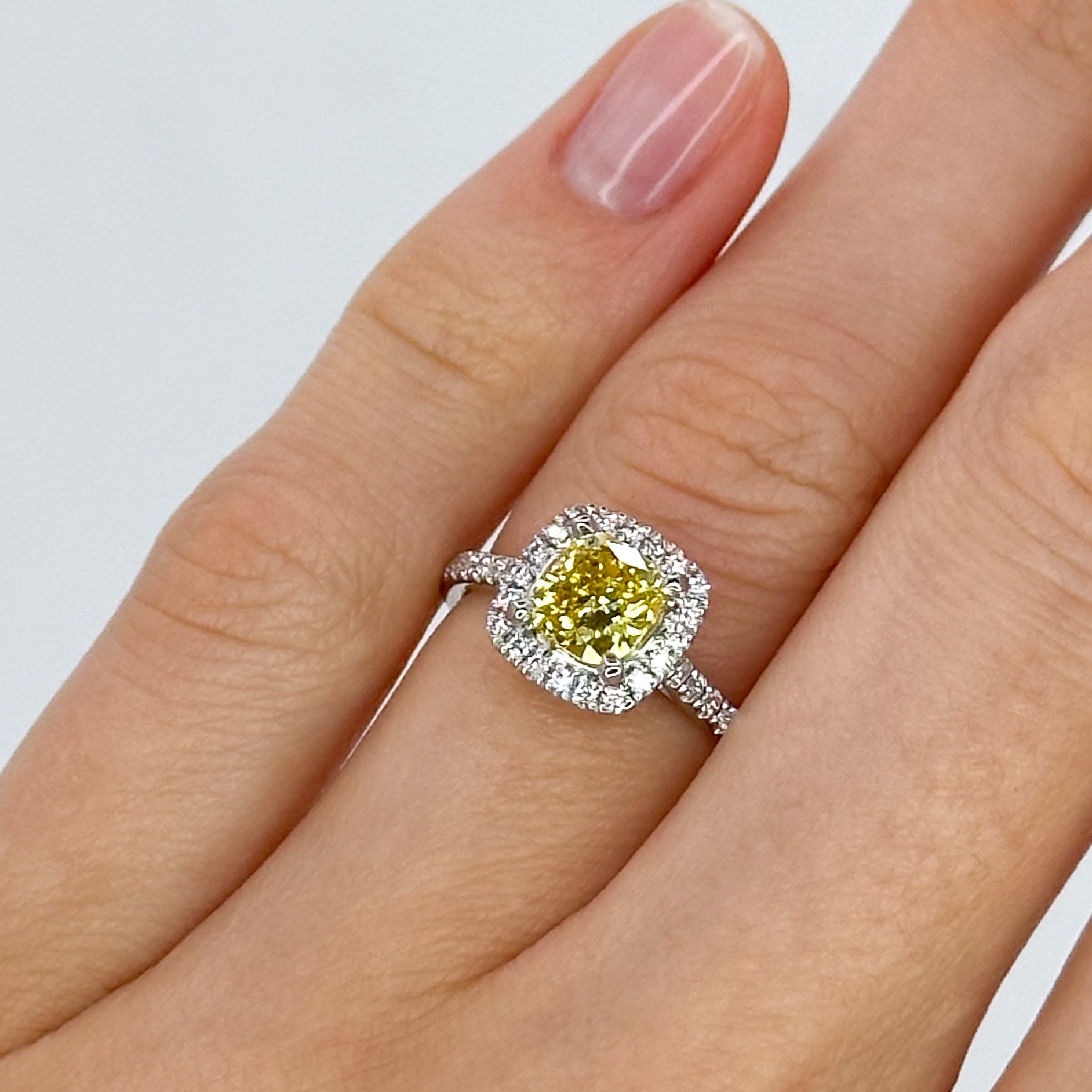 1.00ct Lab-Grown Fancy Yellow Diamond Ring