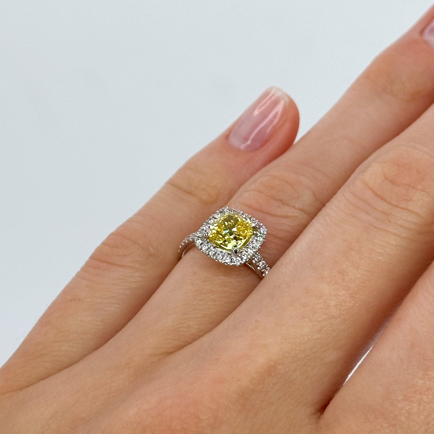 1.00ct Lab-Grown Fancy Yellow Diamond Ring