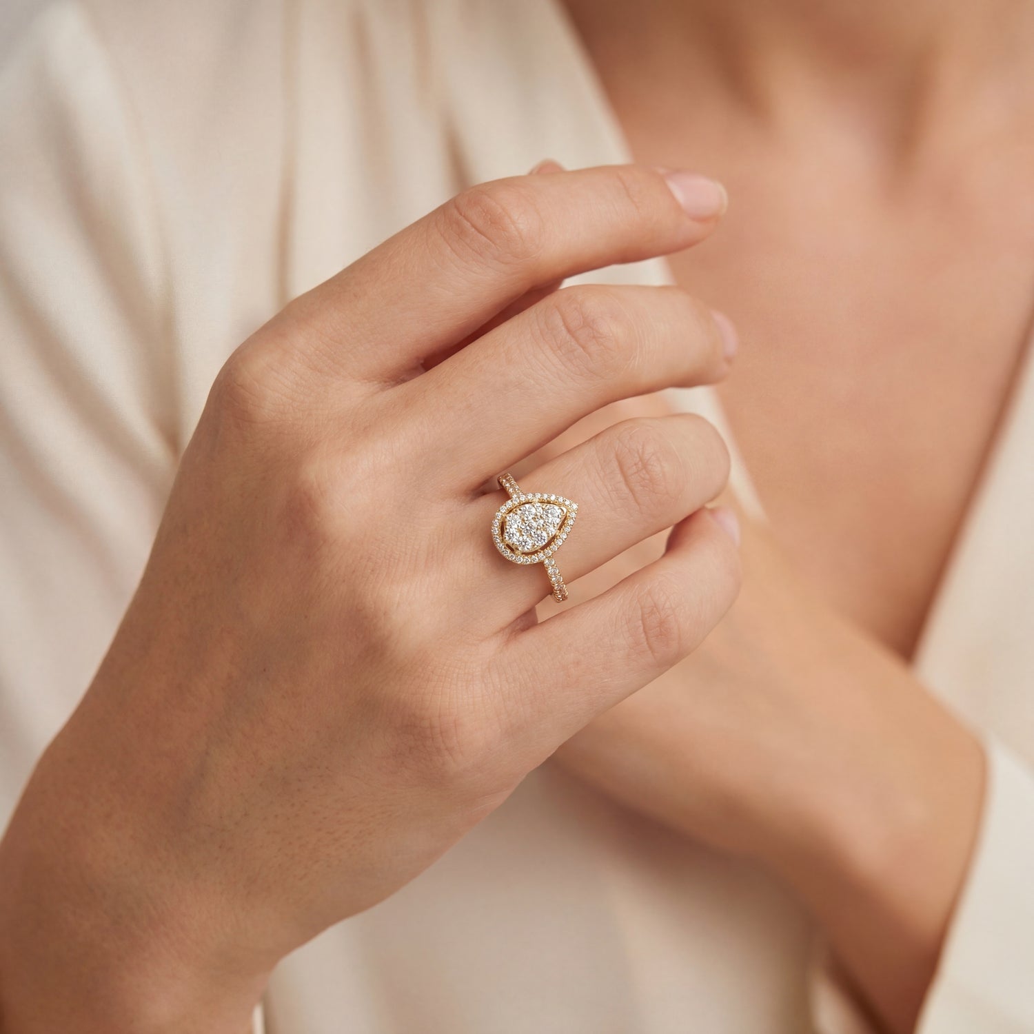 Pear Halo Diamond Ring in 18ct Yellow Gold