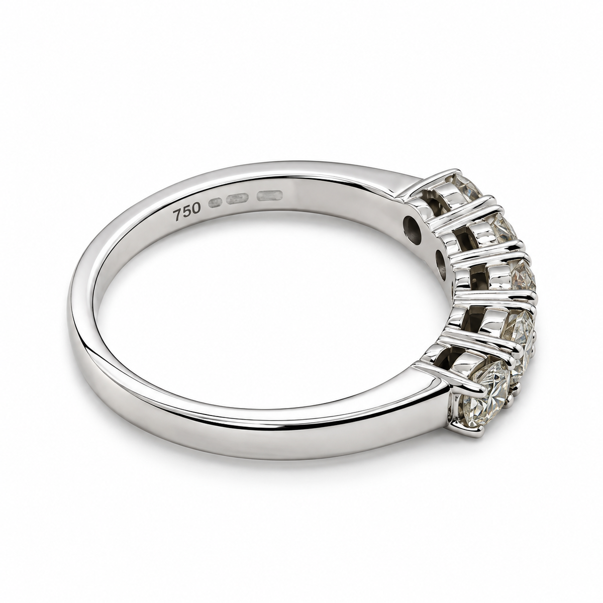 Preloved 1.00ct five-stone natural diamond ring – side profile